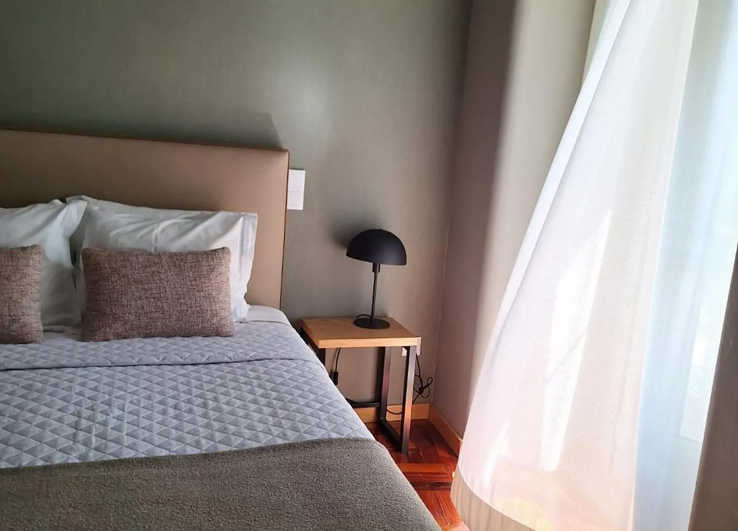 **  Hotel Alicante Lisboa Portugal